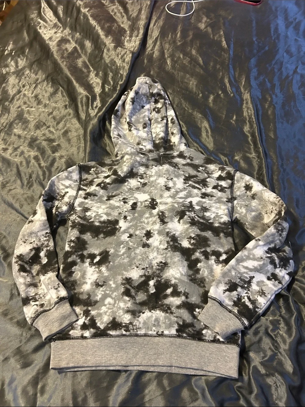Epic Threads Black & Gray Tie-Dye Hooded Sweatshirt 🌹